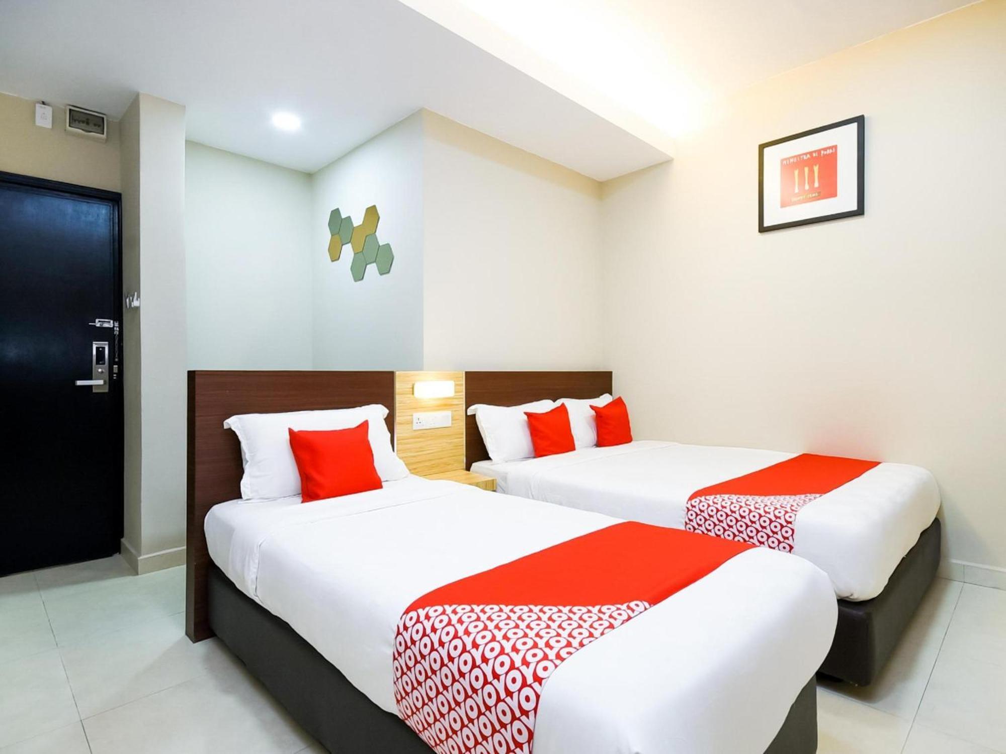 Hotel Oyo 1023 La Mirina Boutique